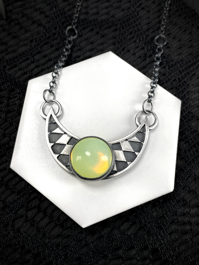 Uranium Glass Illusion Necklace - 1 available