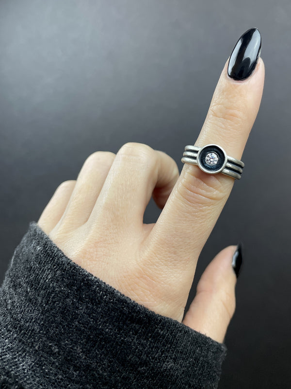 Streamline Ring