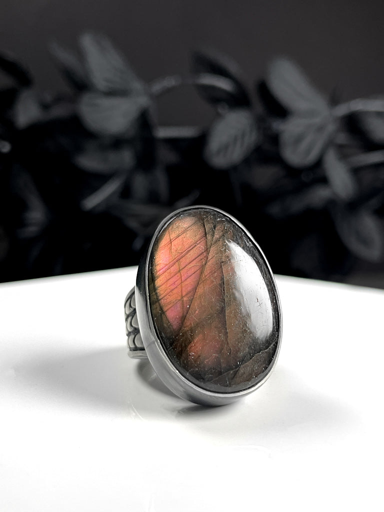 Pink Labradorite Creeper Ring - Size 6