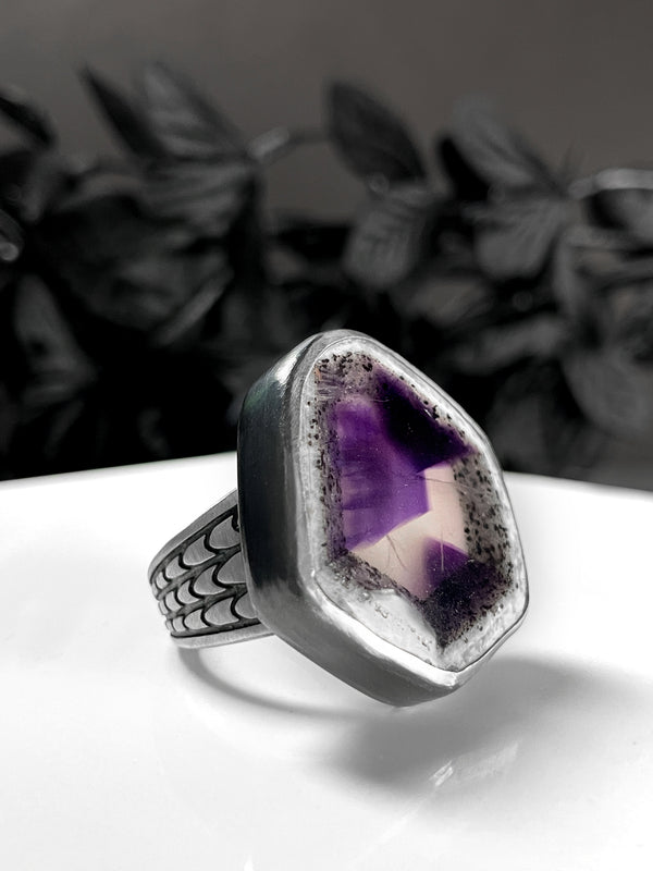 Glow in the Dark Atomic Apex Amethyst Creeper Ring - Size 9