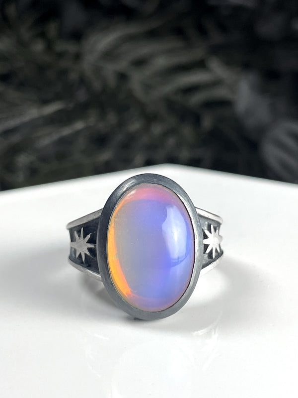 Vintage Color-Shifting Glass Meteor Ring - Size 8