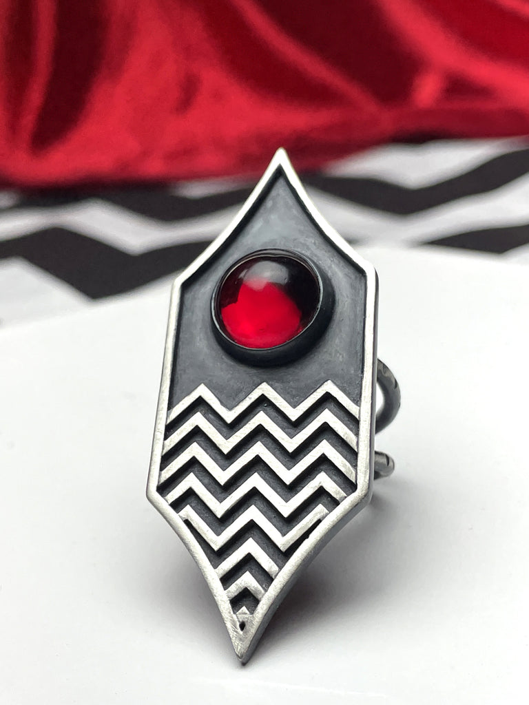 Red Room Statement Ring - 1 left: size 11
