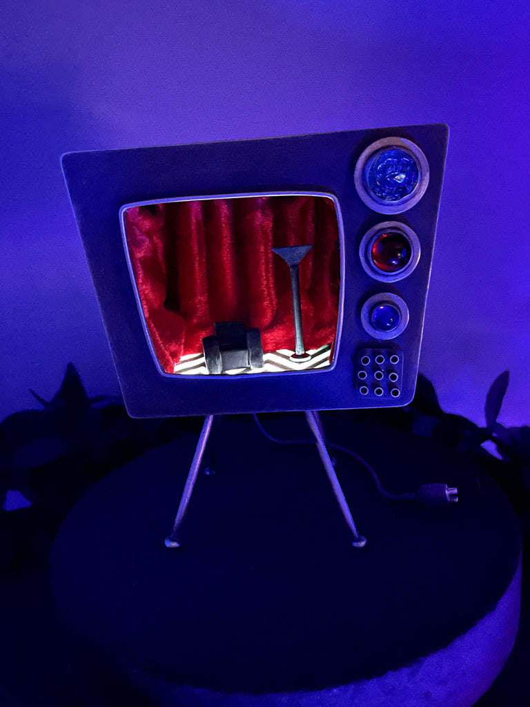 Twin Peaks TV Sculpture