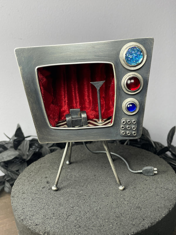 Twin Peaks TV Sculpture