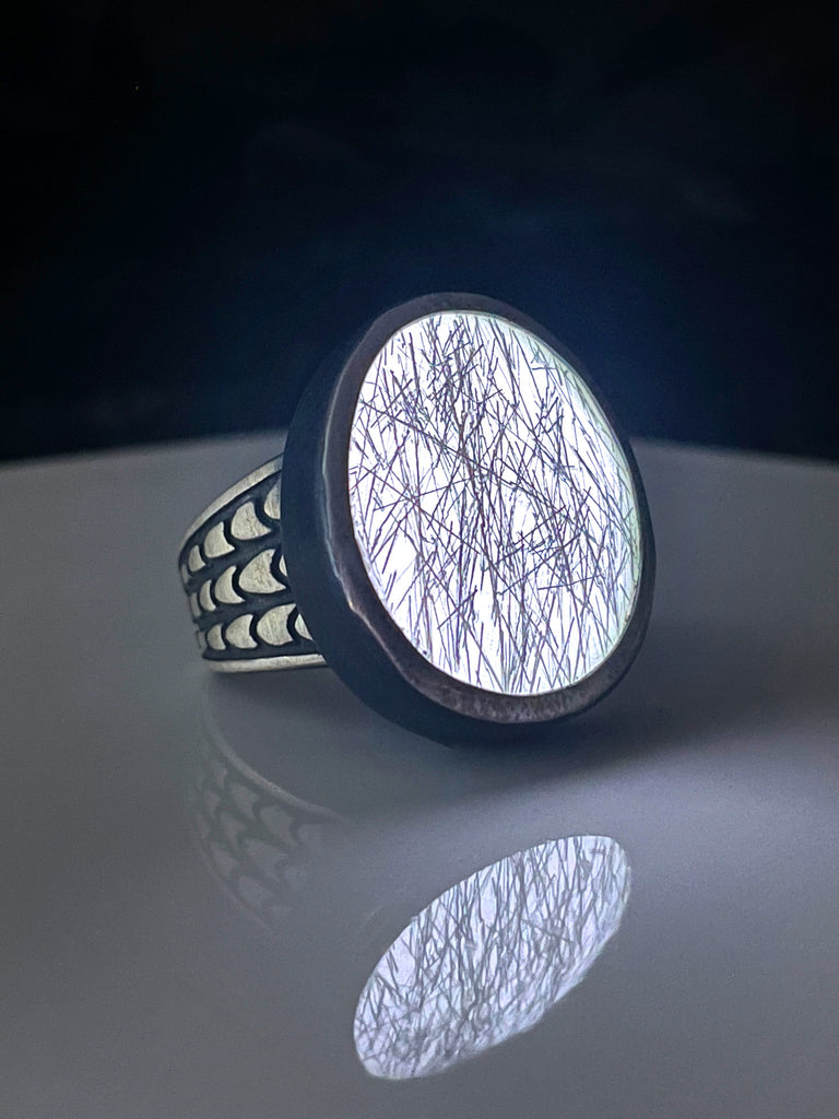 White Glow Rutile Quartz Creeper Ring - Size 7.5