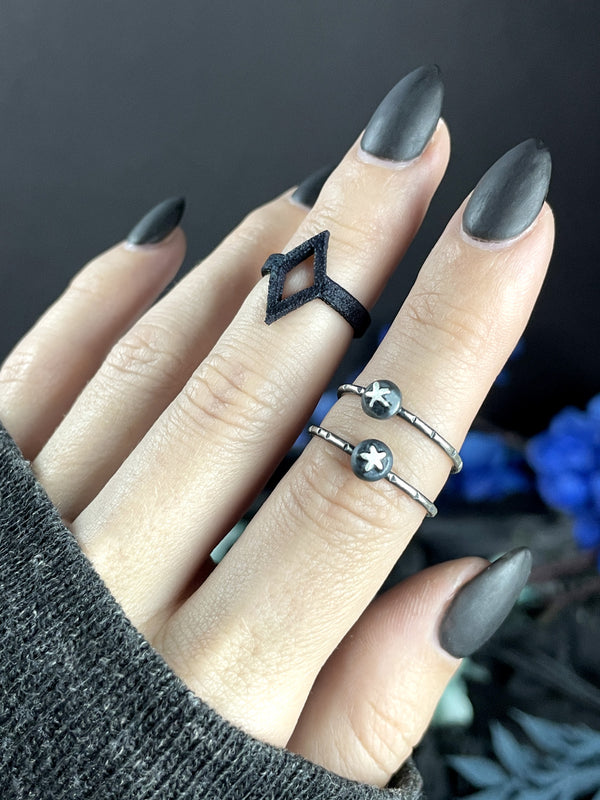 Tiny Star Stacking Rings - Sizes 3-12