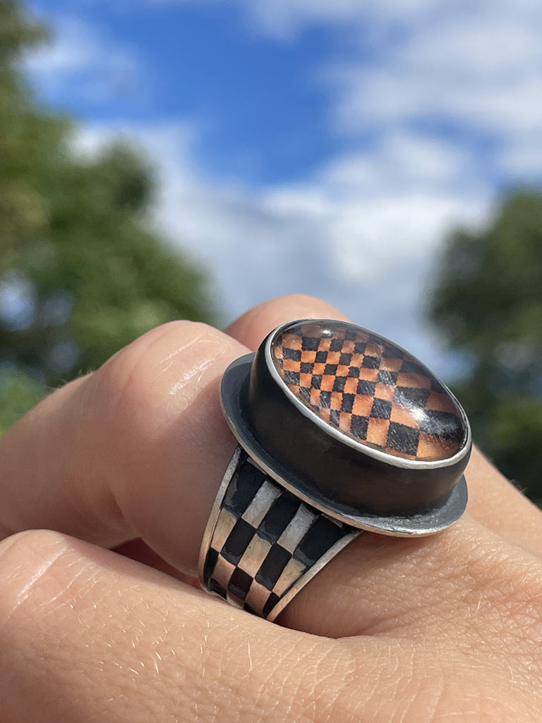Orange Glowing Quartz Illusion Ring - Size 8