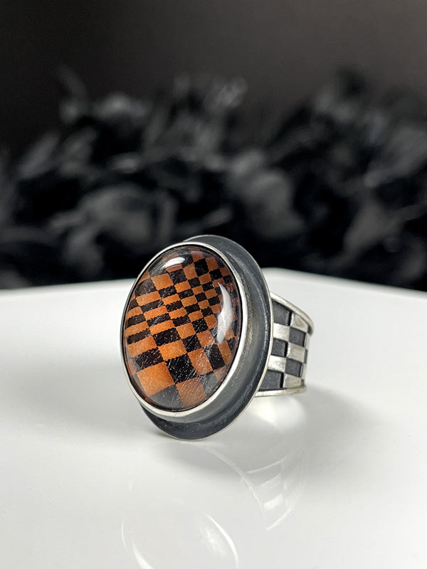 Orange Glowing Quartz Illusion Ring - Size 8