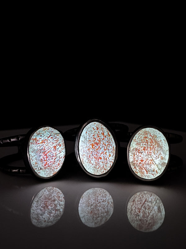 Glowing Sunstone Orbit Rings - 3 available in sizes 7.5, 8.5 & 9.5
