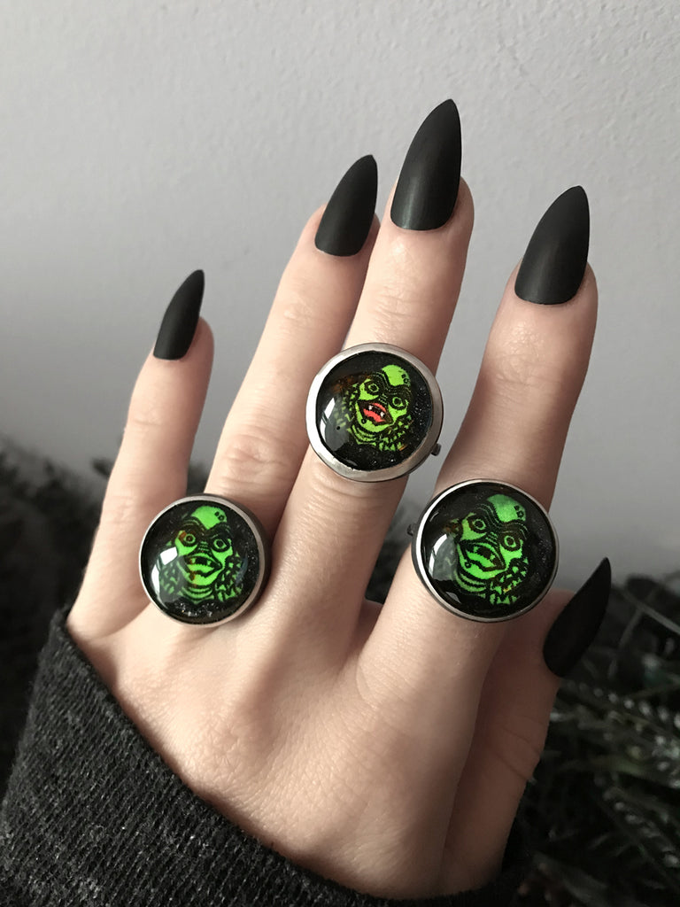 Round Glowing Quartz Creature Rings - 3 Available